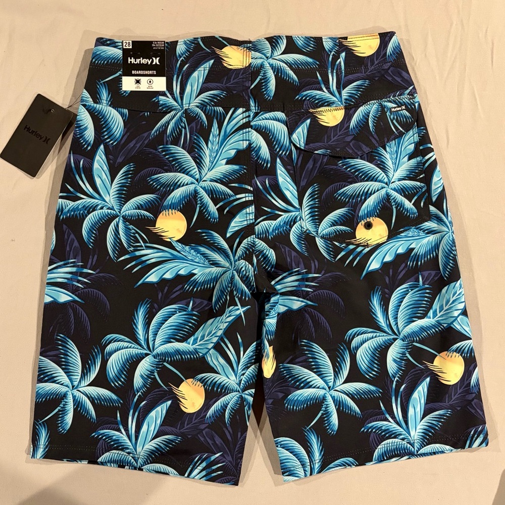 Hurley Men’s Black Boardshorts with Blue Palm Print and Yellow Sun Accents NWT - Picture 5 of 7